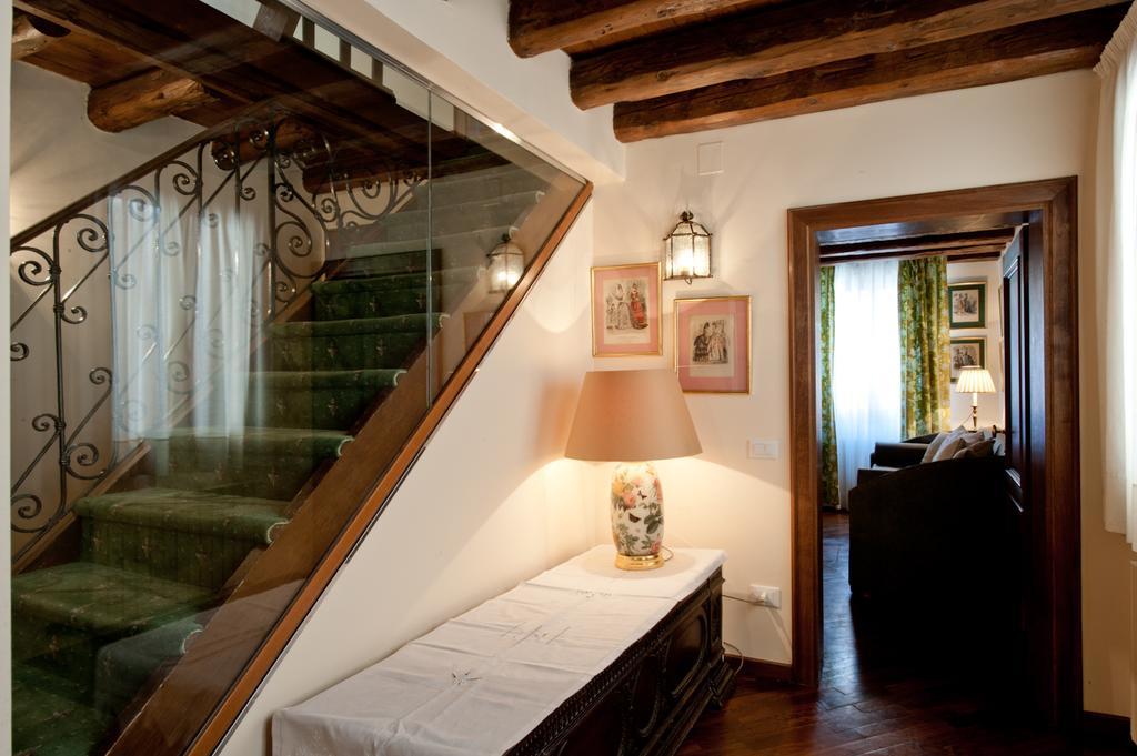 Casa Dell'Albero Lägenhet Venedig Exteriör bild