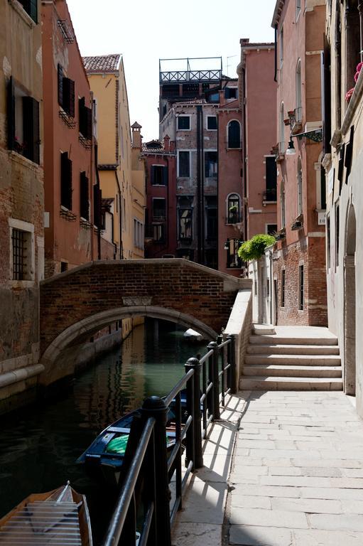 Casa Dell'Albero Lägenhet Venedig Rum bild